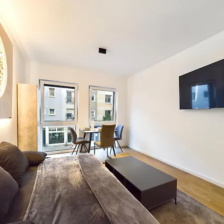 Barrierefreies City-studio Mit Balkon In Top-lage